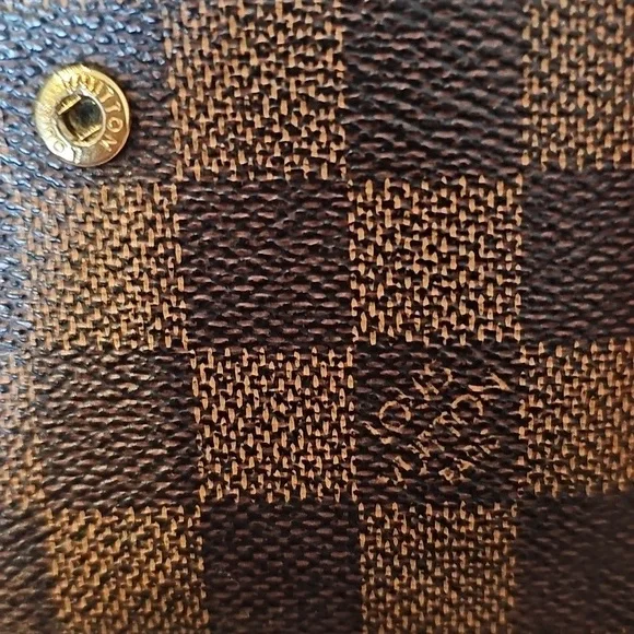 ✨️AUTHENTIC✨️ Louis Vuitton Ebene Damier Kiss Wallet - Picture 11 of 16